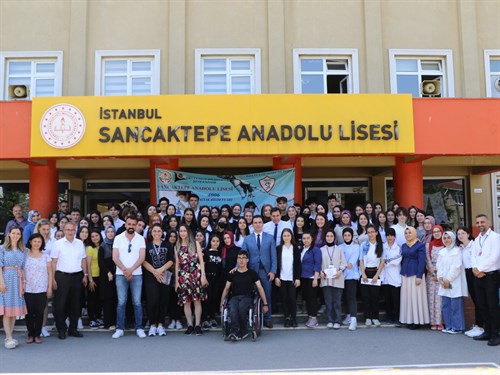 Kaymakam Ahmet Karakaya, 4006 TÜBİTAK Bilim Fuarı'nın Açılışını Gerçekleştirdi