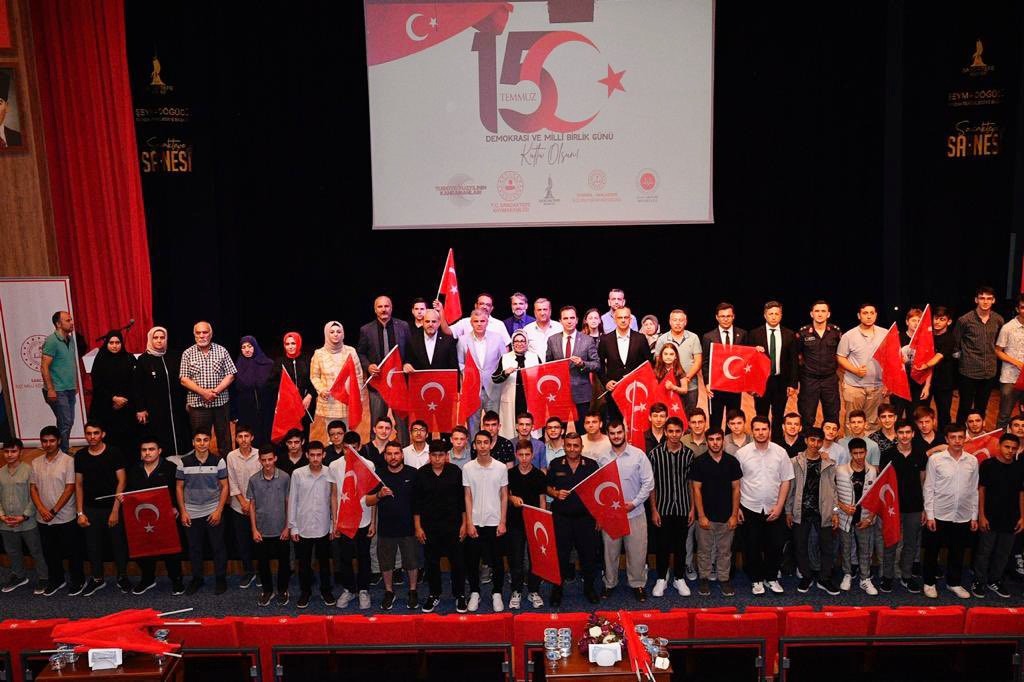 Sancaktepe'de 15 Temmuz Şehitleri Anma, Demokrasi ve Milli Birlik Günü Çeşitli Etkinliklerle Kutlandı